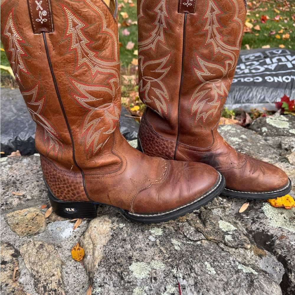 Tony Lama Tan Leather Western Boots with Stitching